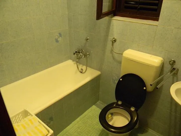 Apartments Puhalovic 扎达尔 克罗地亚